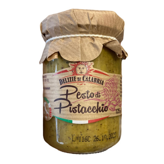 Pesto iz oliv, mandljev in čilija