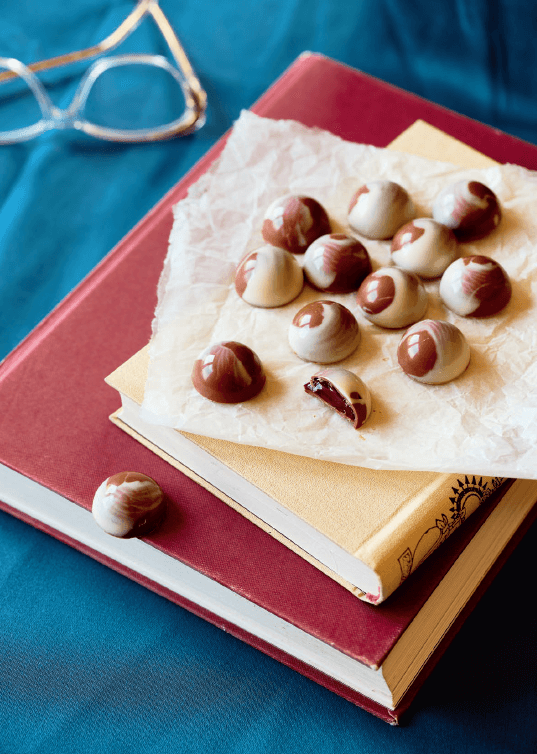 Revija dober tek pralineji