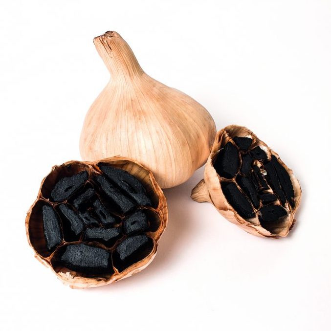 Fermentiran Črni česen glavica