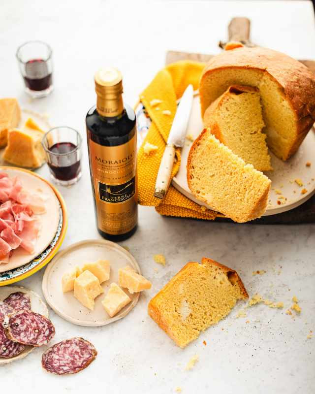 Ekstra deviško oljčno olje monokultivar moraiolo Umbrija