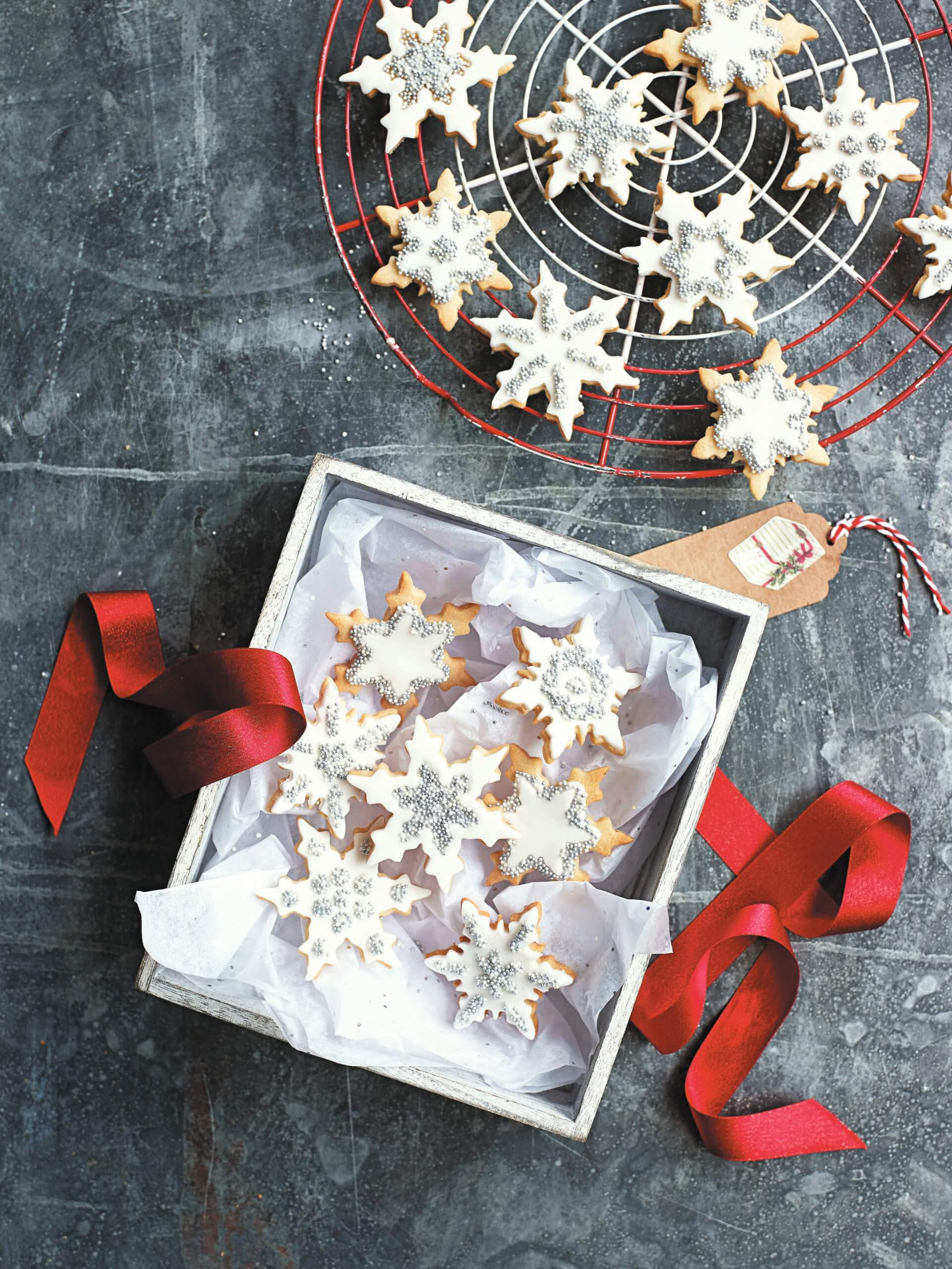 Revija dober tek praznične sladice piškoti snežinke