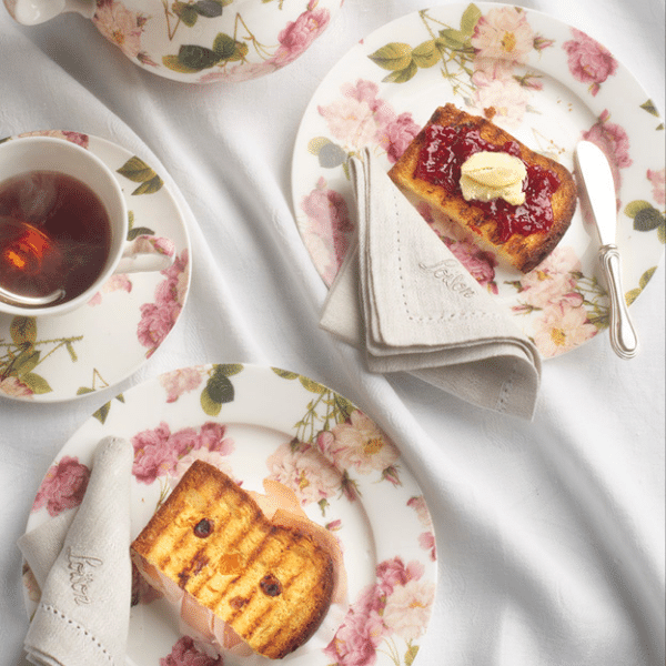 Rezina PANETTONA z manadrino in rozinami