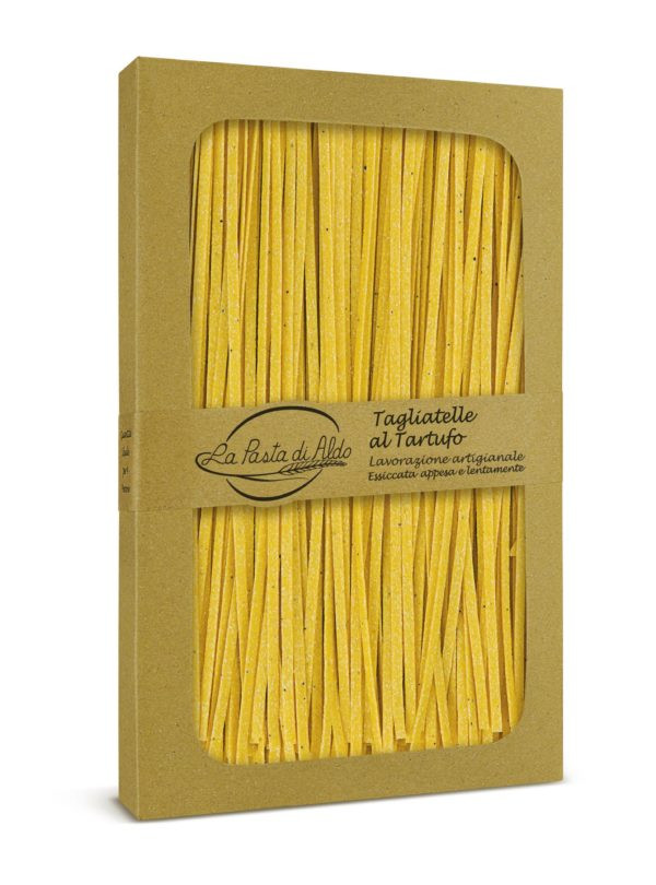 Tagliatelle, domače jajčne testenine s tartufi