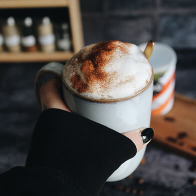 VEGANSKI Pumpkin Spice Latte topli napitek OKUSI ITALIJE